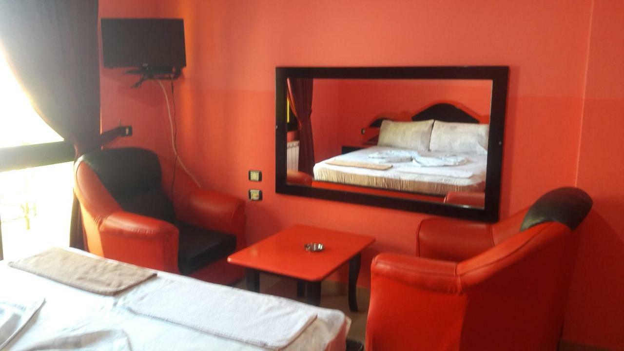 Hotel Europa Lezhe Ngoại thất bức ảnh